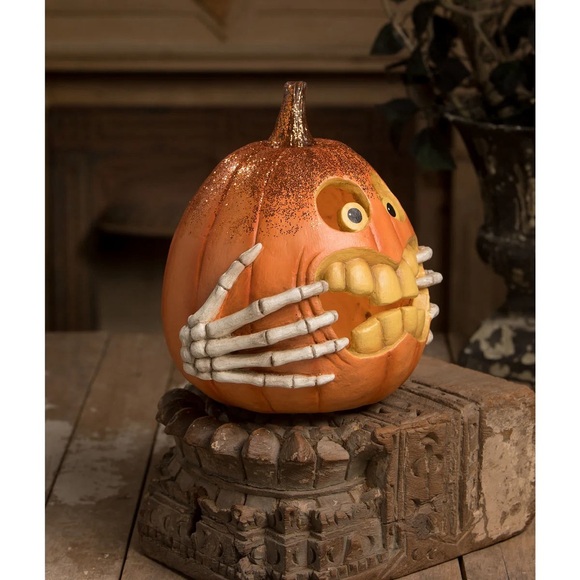 Bethany Lowe Funny Face Pumpkin with Skeleton Hands Jack o’ Lantern Halloween - Picture 3 of 3
